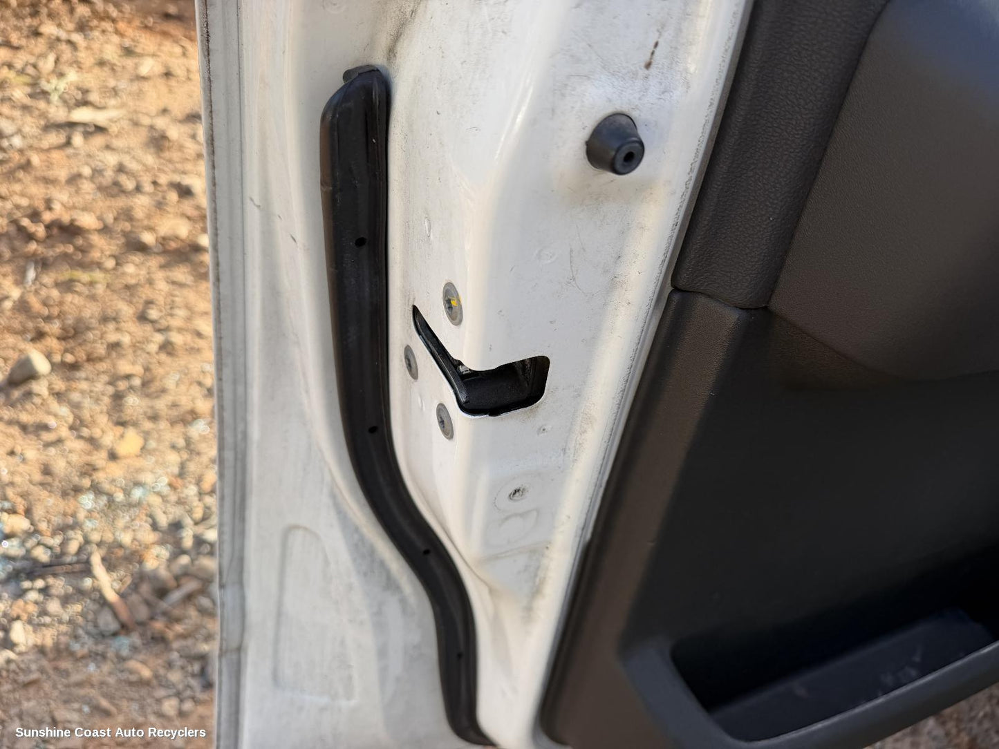 2005-2013 Nissan Pathfinder Door Boot Gate Lock