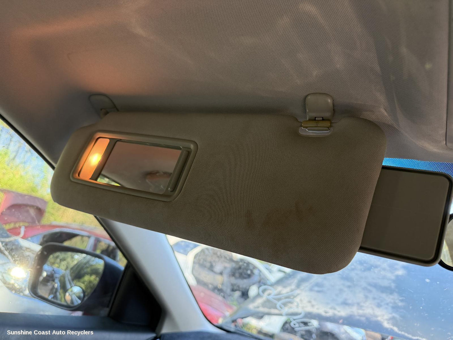 2007-2015 Mazda Cx9 Sunvisor