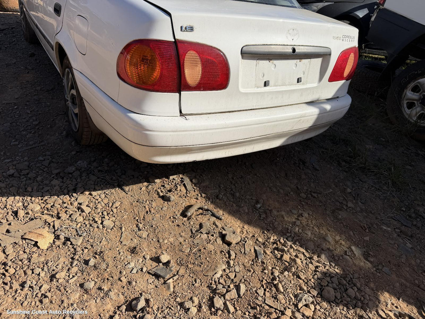 1998-2001 Toyota Corolla Rear Bumper
