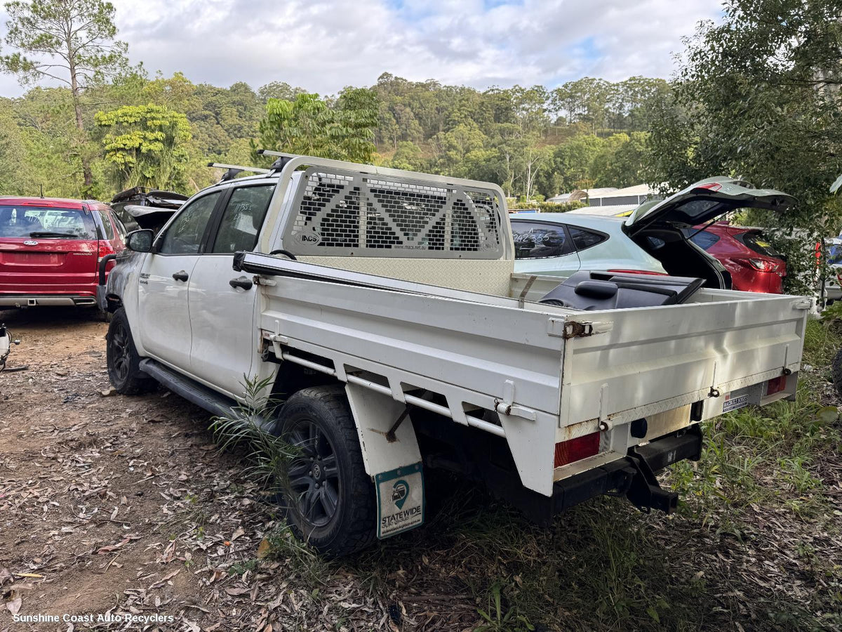 2015-2025 Toyota Hilux Differential Centre