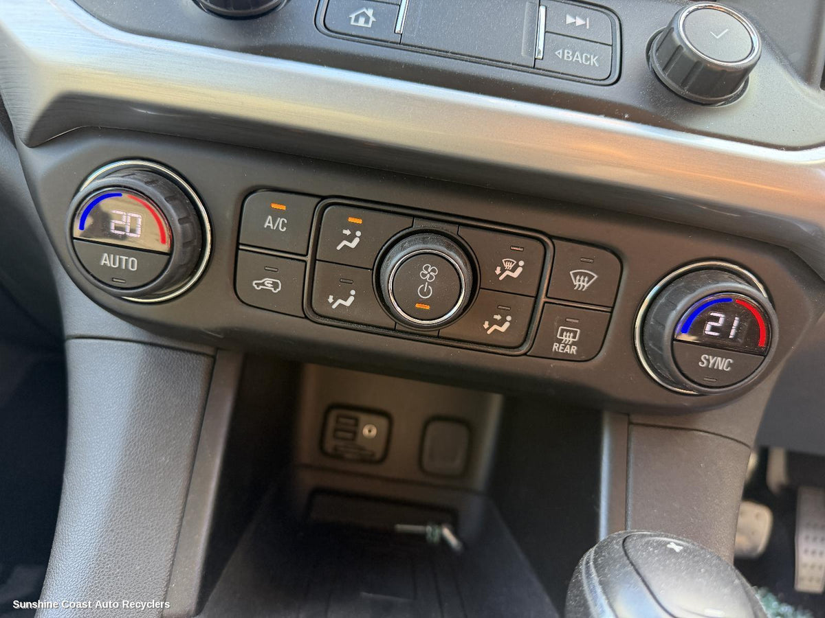 2018-2020 Holden Acadia Heater Ac Controls