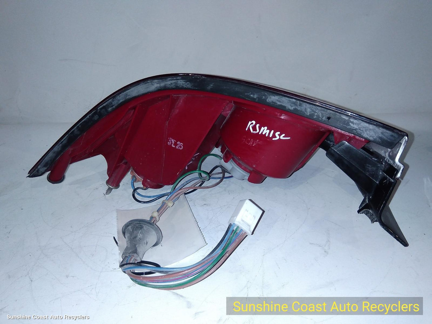 2002-2003 Holden Commodore Left Taillight