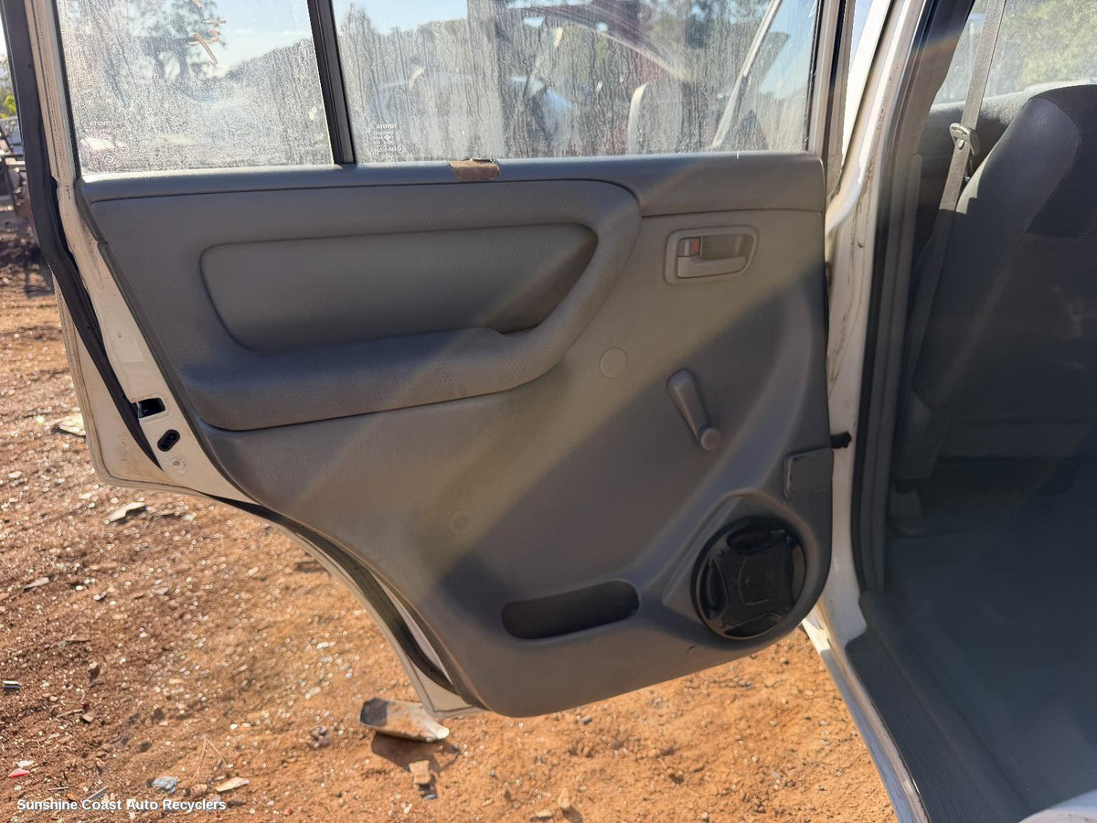 1998-2007 Toyota Landcruiser Door Boot Gate Lock