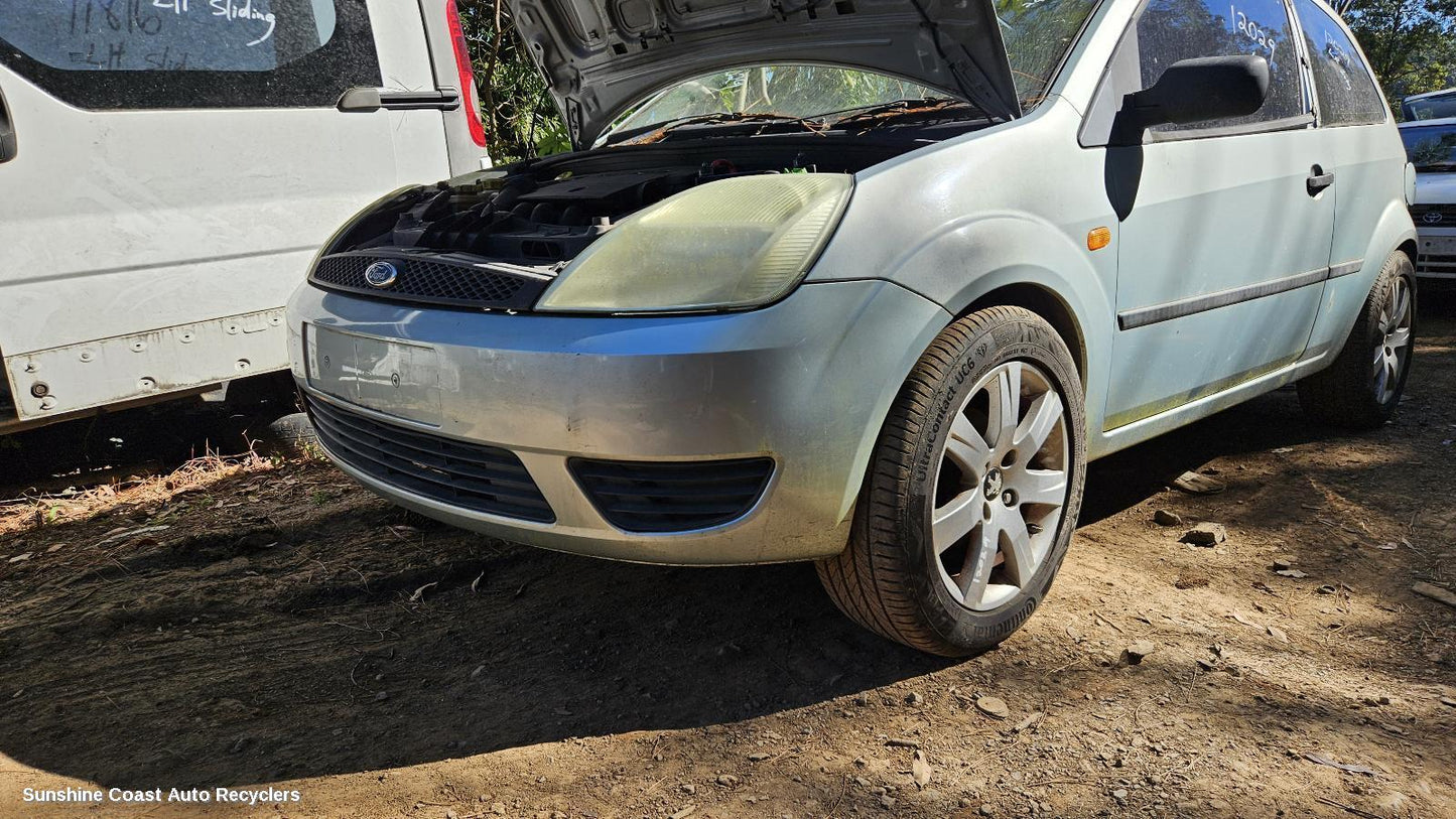 2004-2005 Ford Fiesta Front Bumper