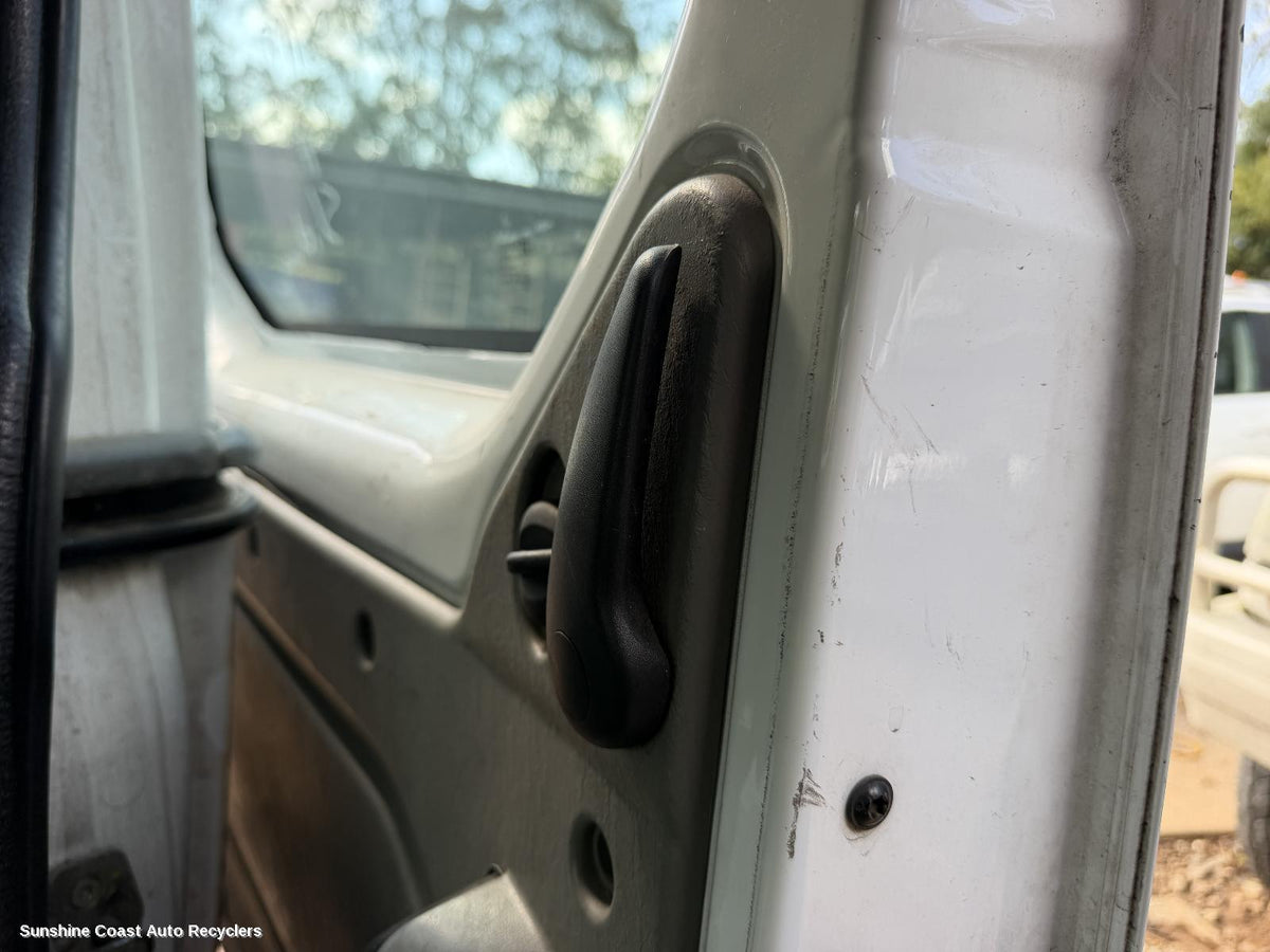 2004-2014 Renault Trafic Door Handle