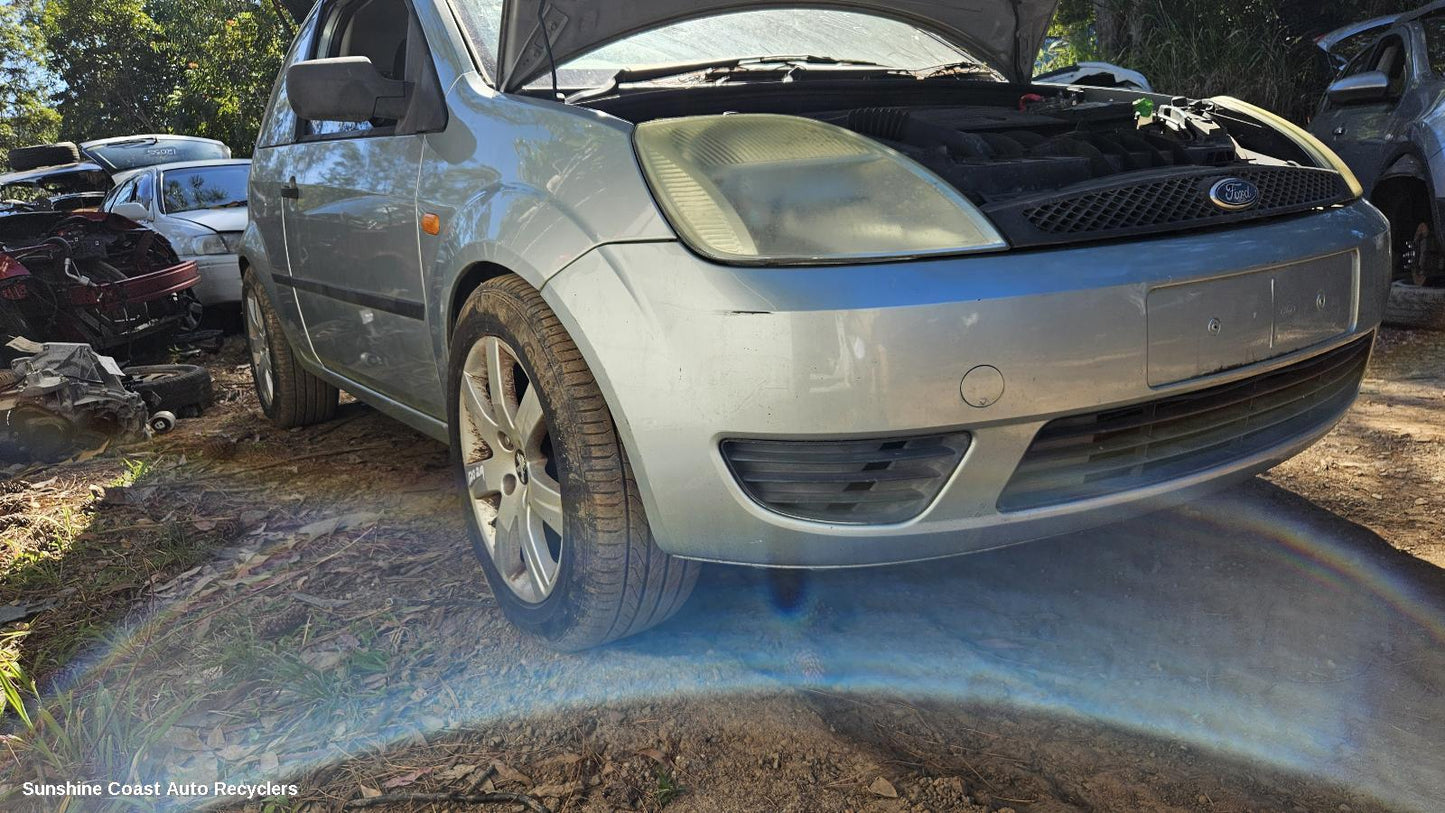 2004-2005 Ford Fiesta Front Bumper