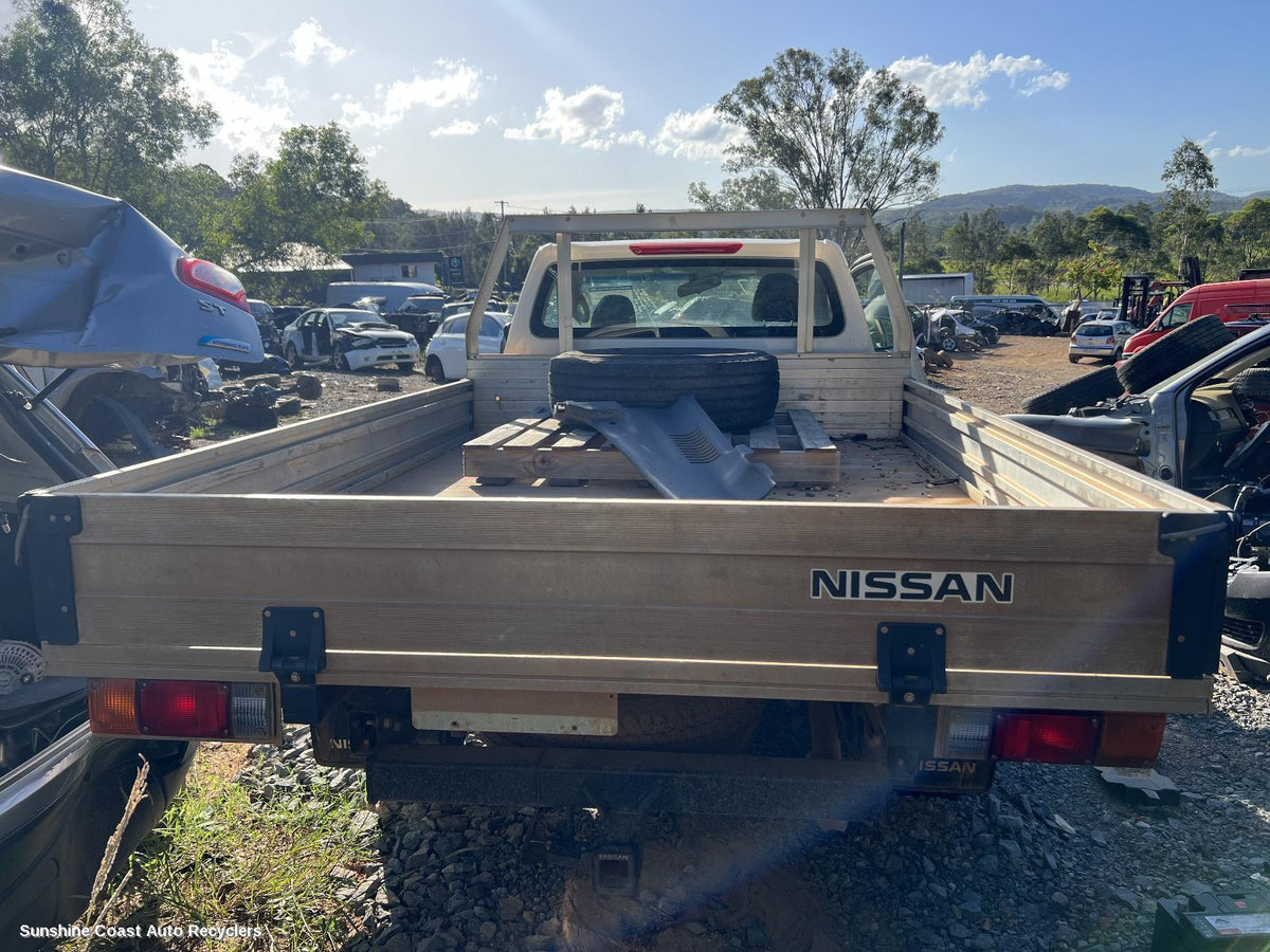 2015-2023 Nissan Navara Pwr Dr Wind Switch