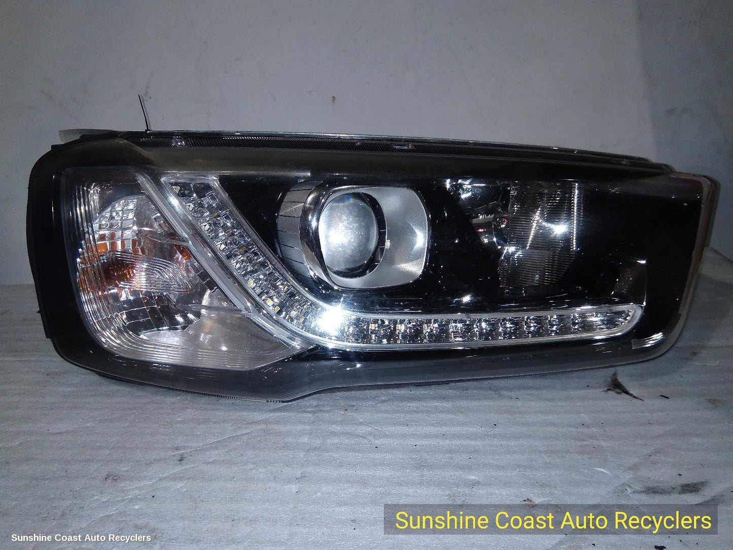 2015-2018 Holden Captiva Right Headlamp