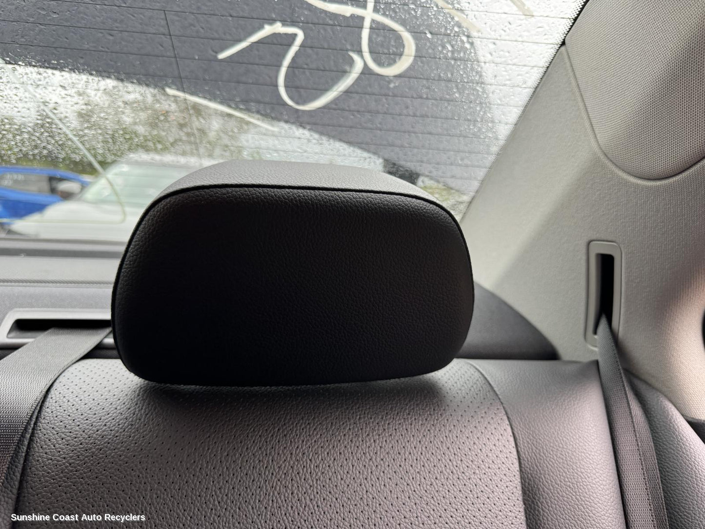 2007 Mercedes C Class Headrest