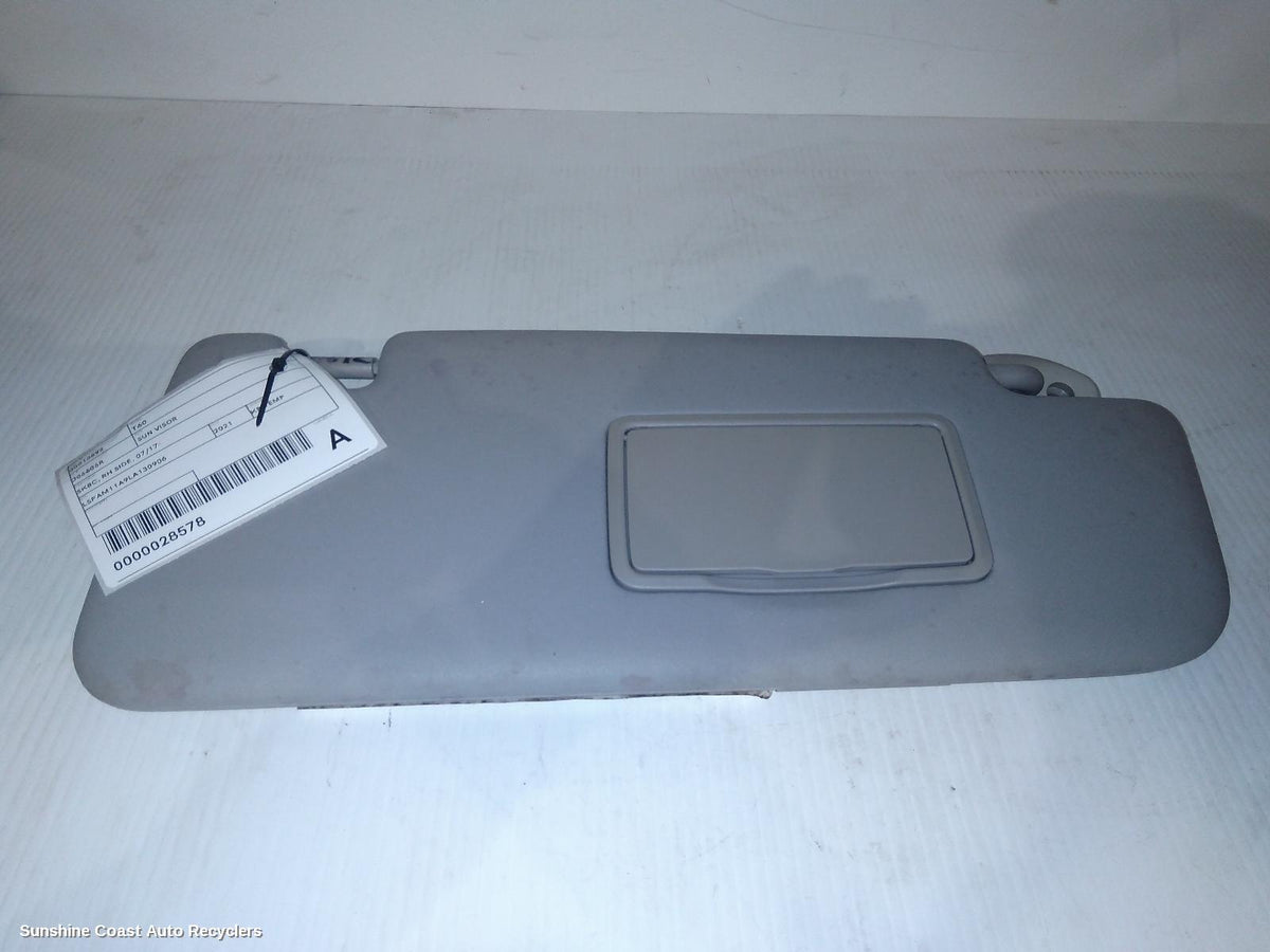 2017-2026 Ldv T60 Sunvisor