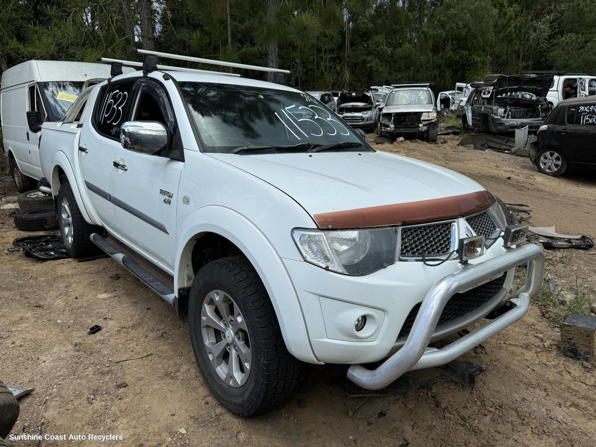 2006-2015 Mitsubishi Triton Axle