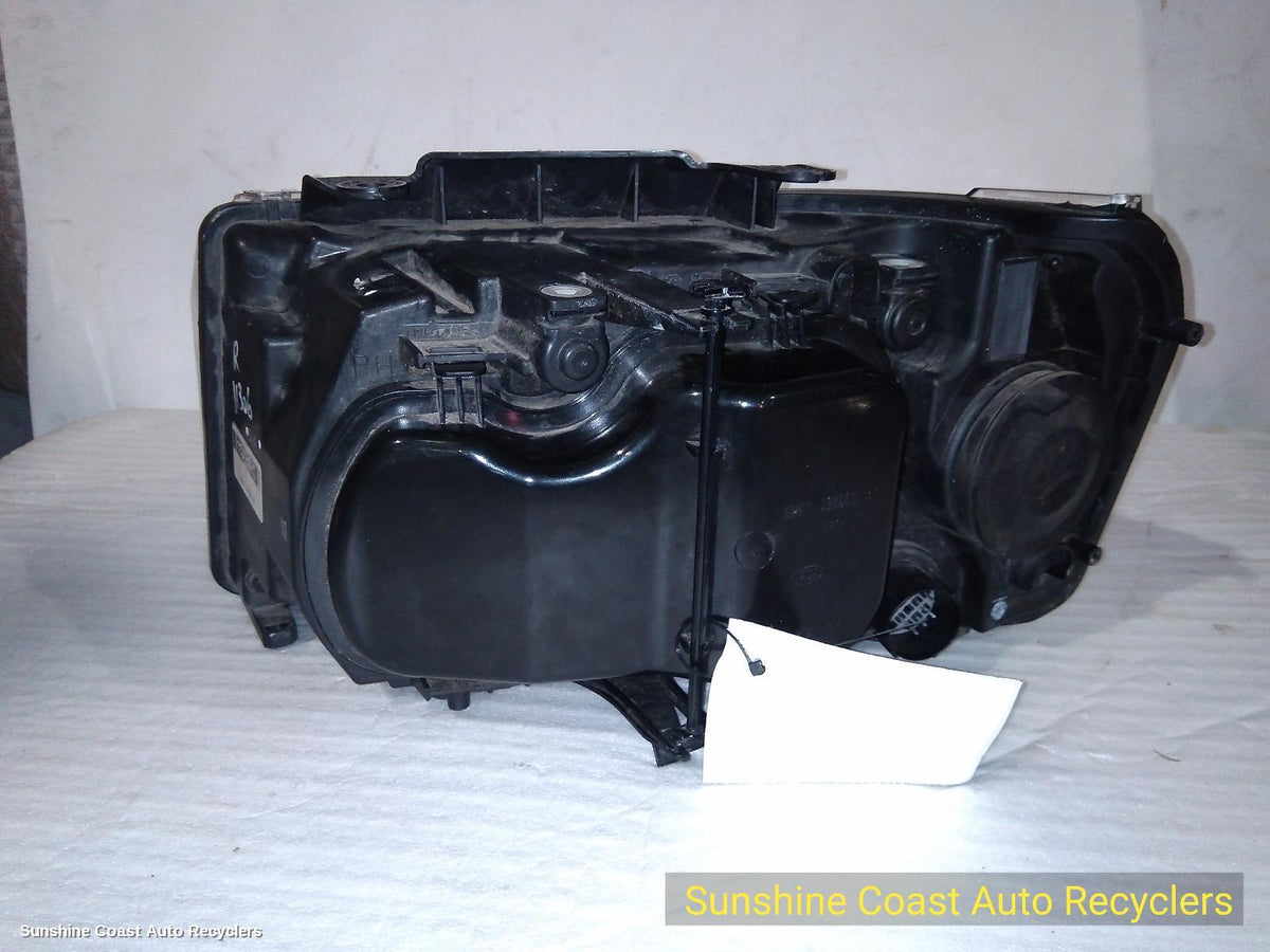 2010-2014 Land Rover Freelander Right Headlamp