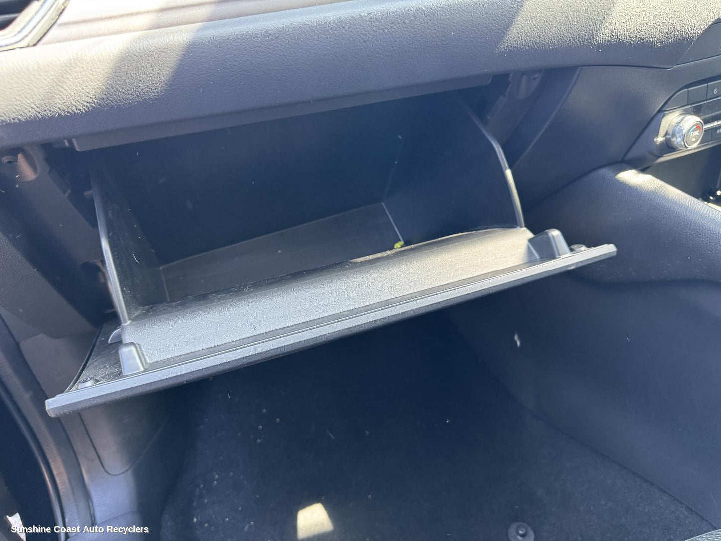 2017-2026 Mazda Cx5 Glove Box