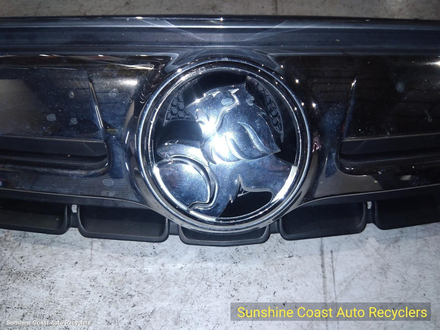 2014 Holden Captiva Grille