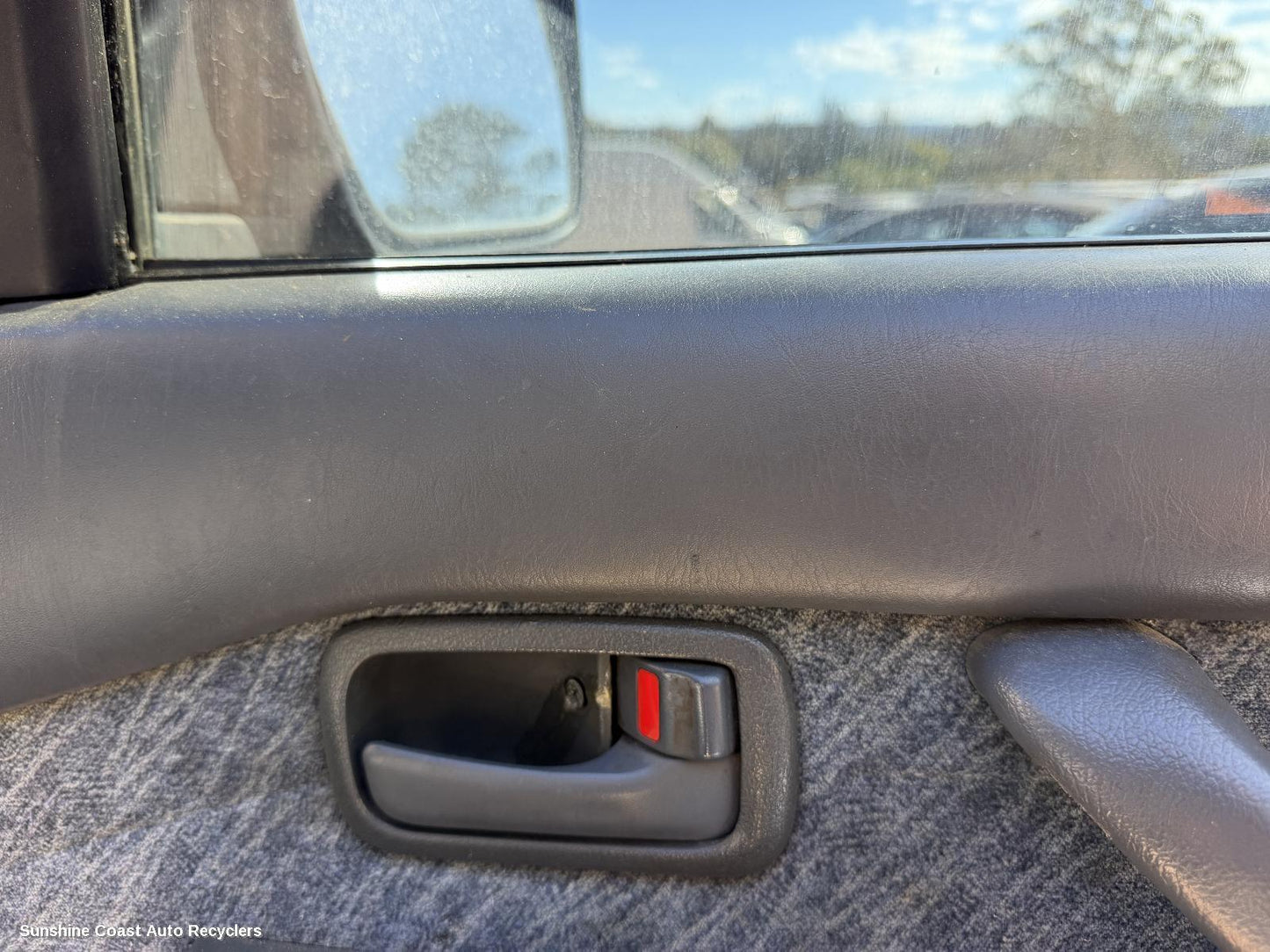 1990-1998 Toyota Landcruiser Door Handle