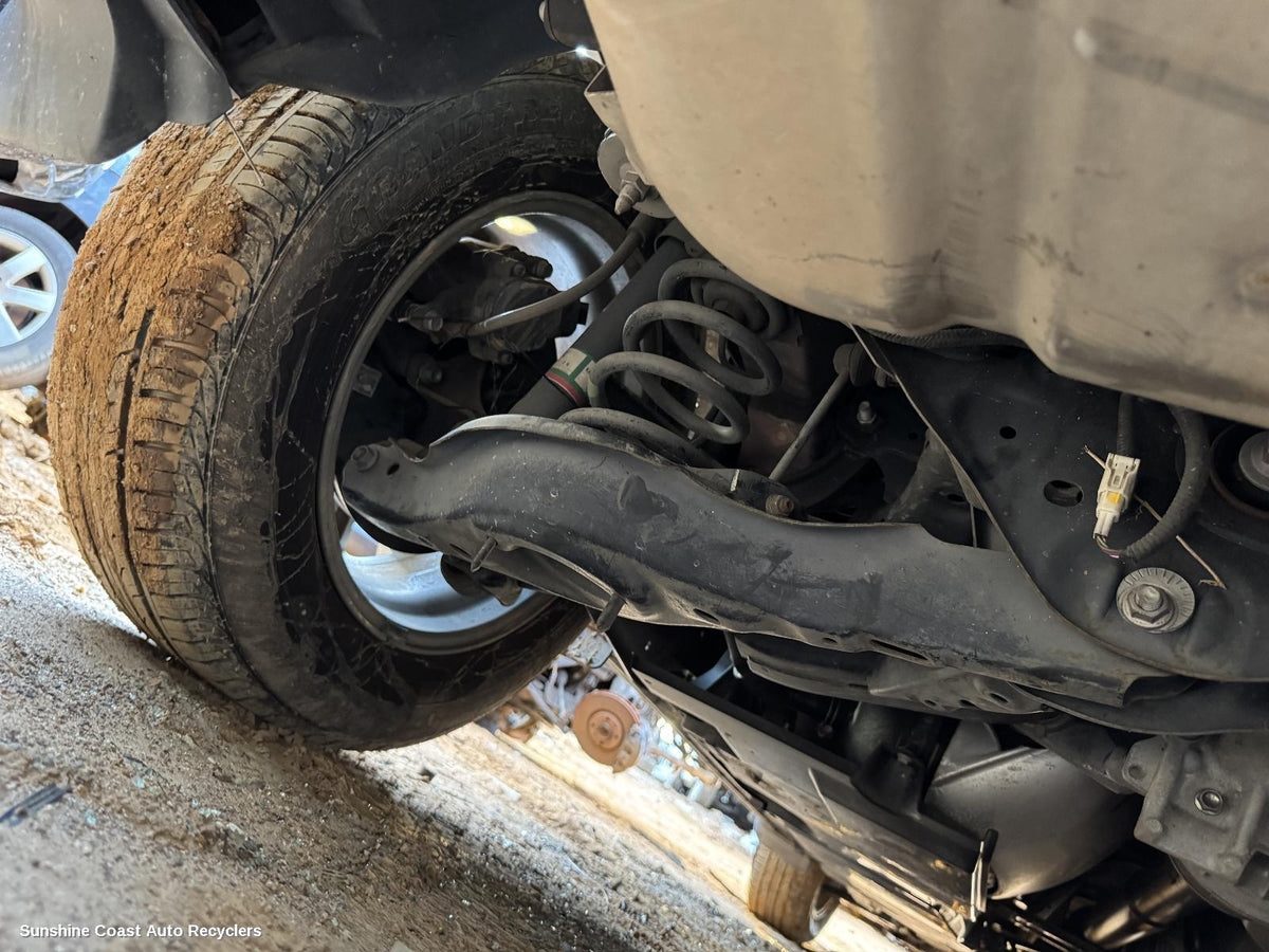 2012-2016 Mazda Cx5 Left Driveshaft
