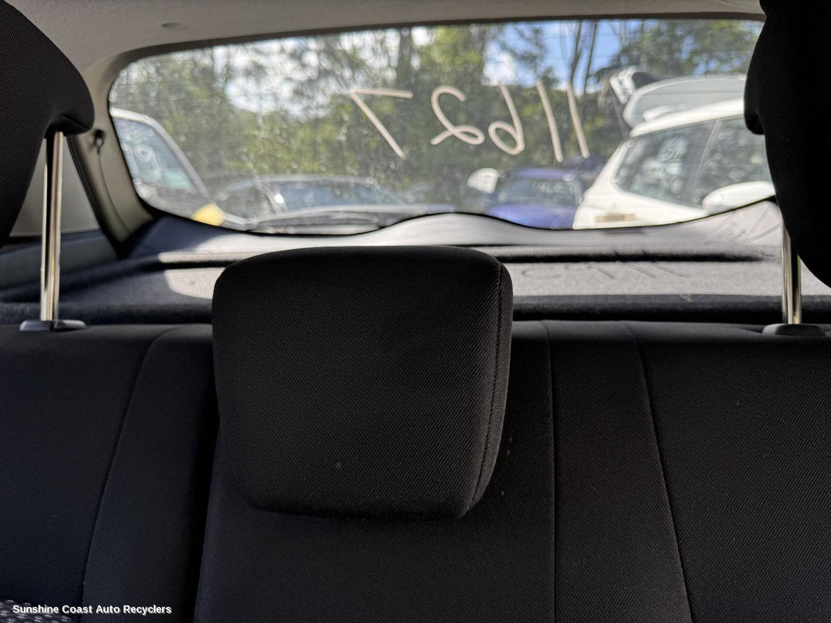 2015-2026 Suzuki Vitara Headrest
