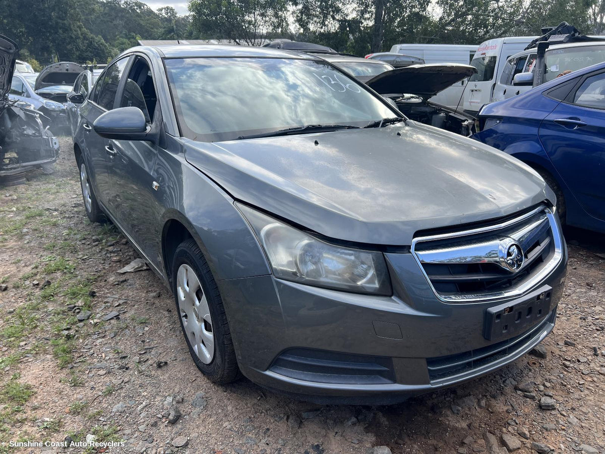 2009-2011 Holden Cruze Right Headlamp