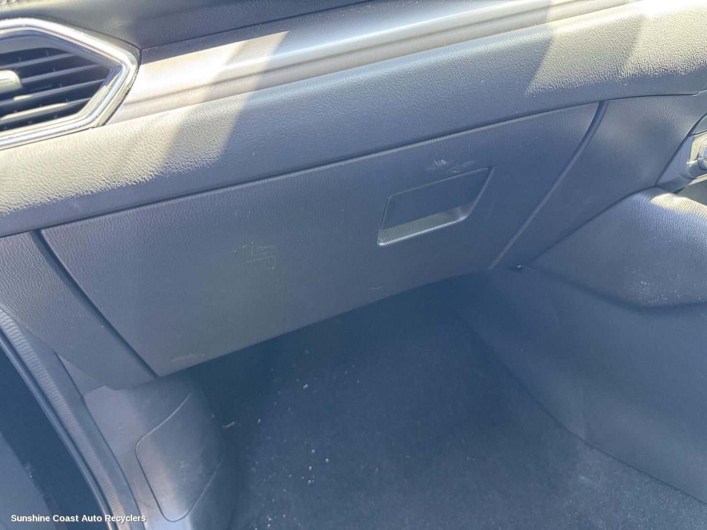 2017-2026 Mazda Cx5 Glove Box