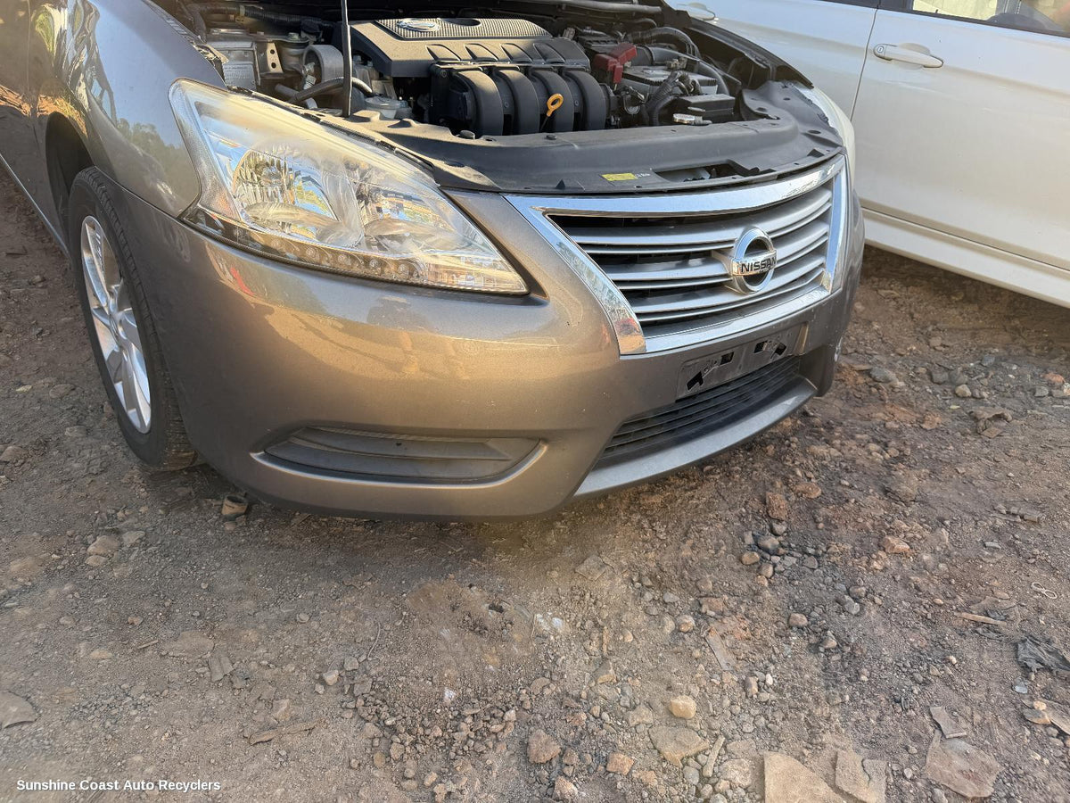 2012-2017 Nissan Pulsar Right Headlamp