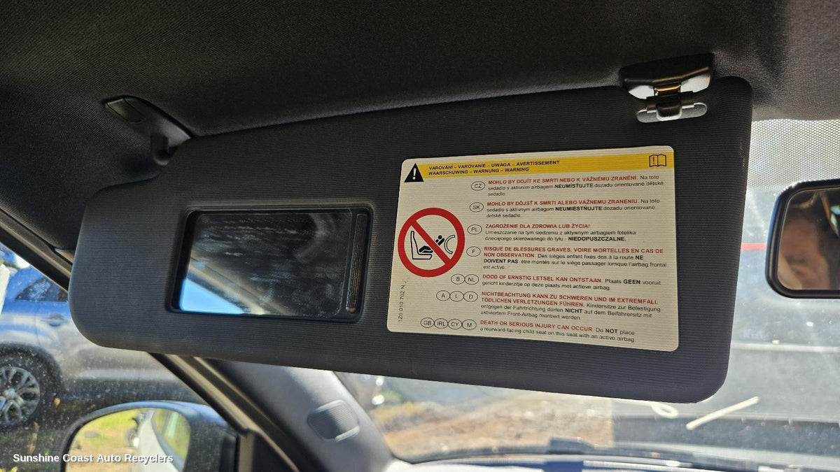 2011-2015 Skoda Fabia Sunvisor