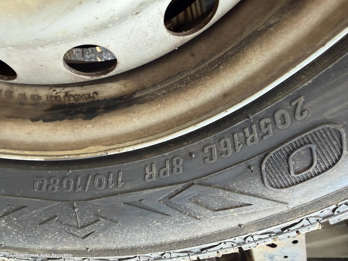 1986-2023 Mitsubishi Triton Tyre