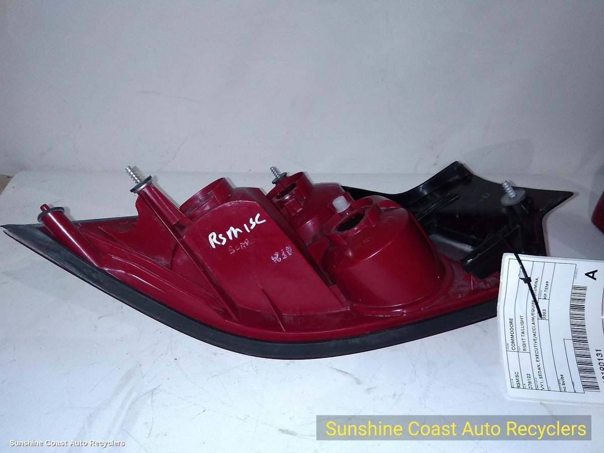 2002-2003 Holden Commodore Right Taillight
