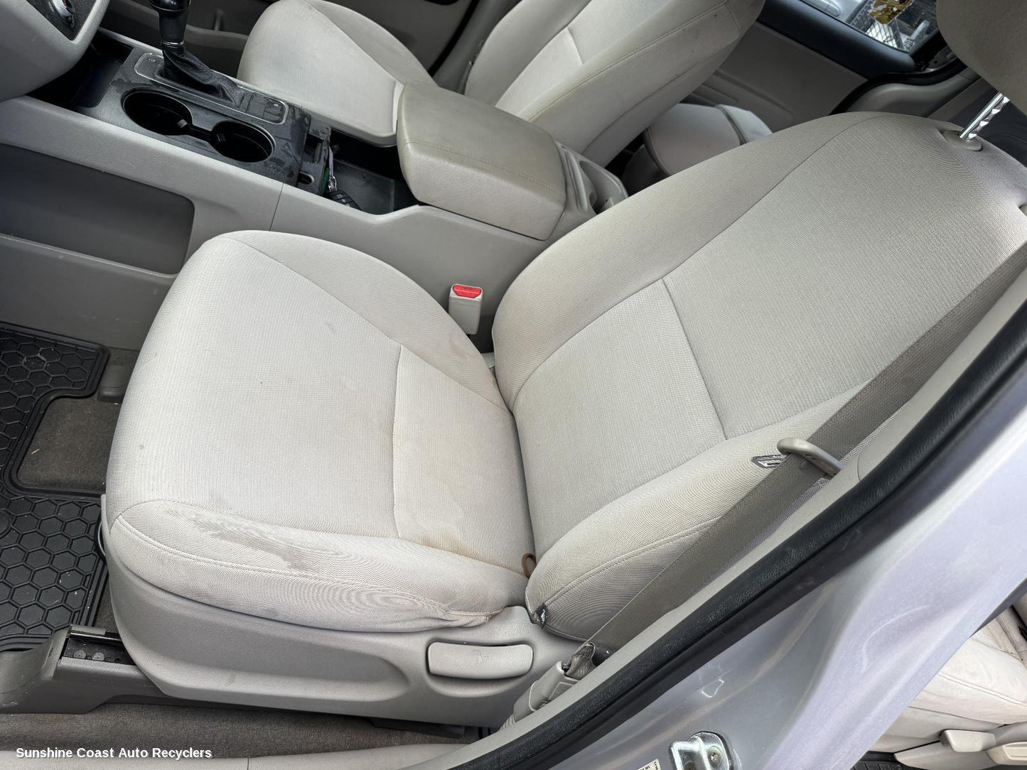 2015 Kia Carnival/grand Carnival Front Seat