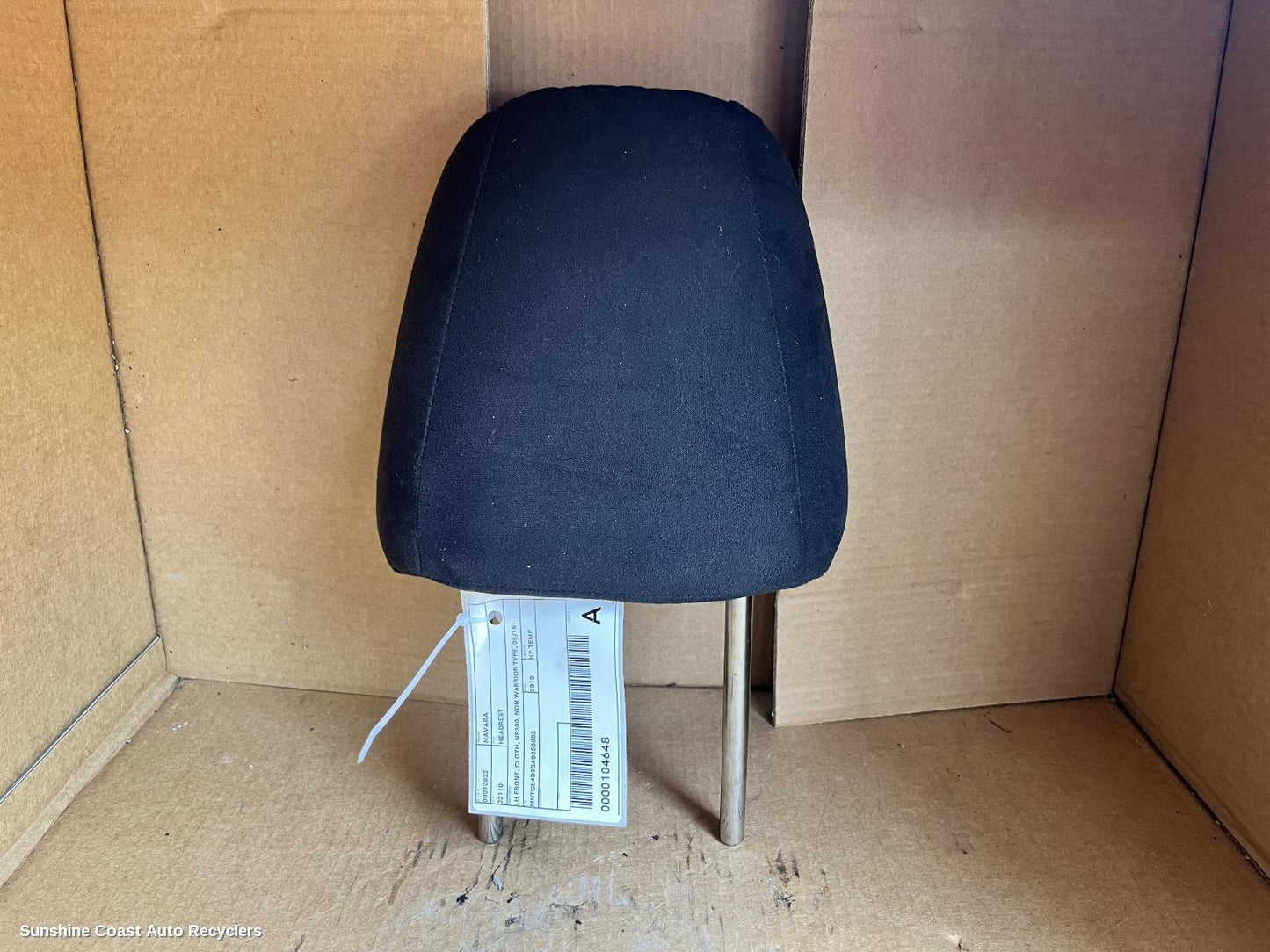 2018 Nissan Navara Headrest