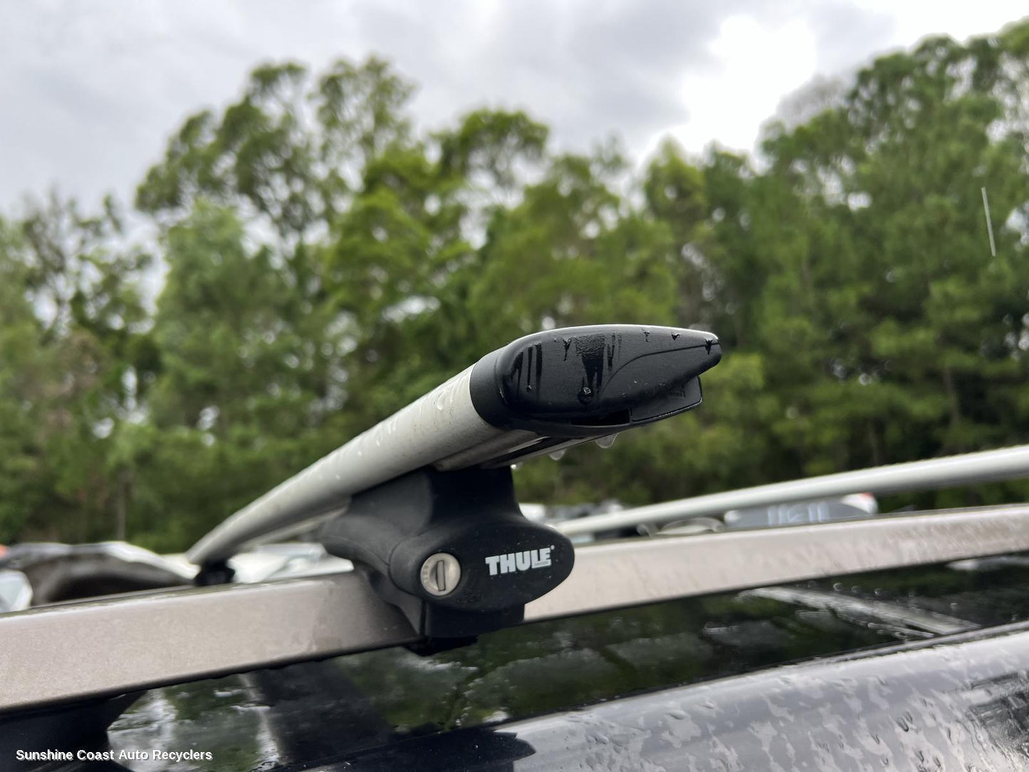 2016 Jeep Cherokee Roof Rack Bars
