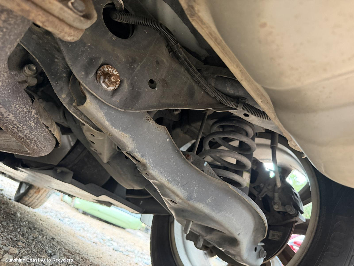 2012-2016 Mazda Cx5 Right Driveshaft
