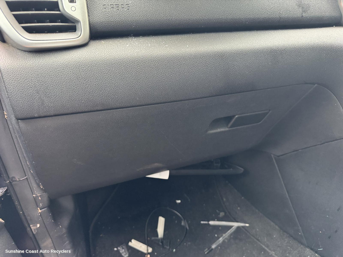 2015-2021 Kia Sportage Glove Box