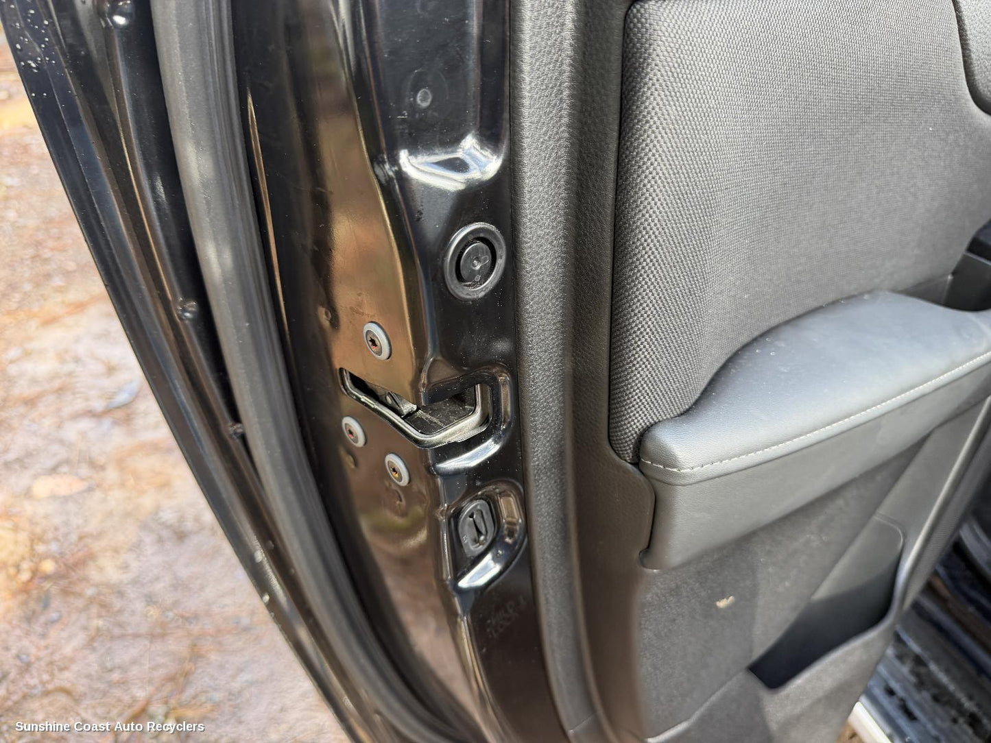 2020-2026 Mazda Bt50 Door Boot Gate Lock