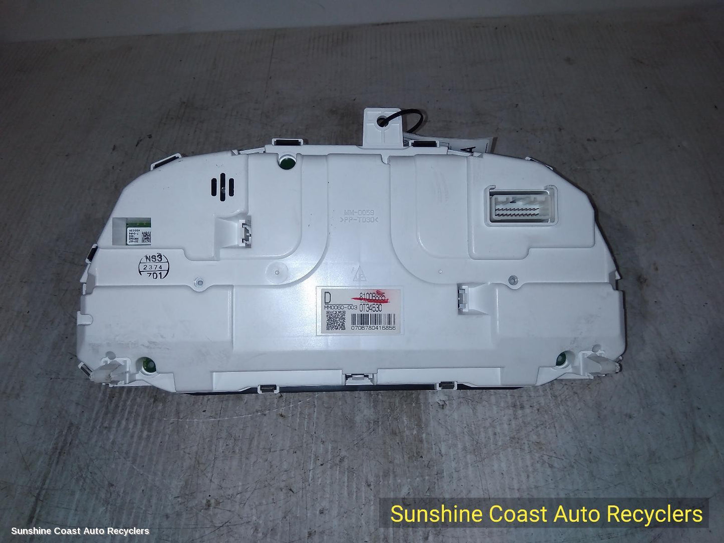 2014 Mitsubishi Outlander Instrument Cluster