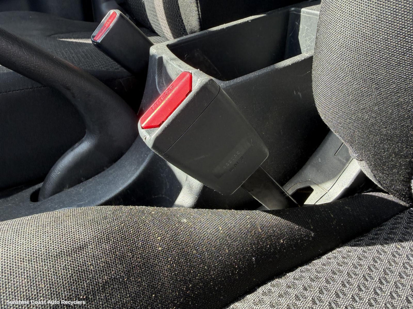 2004-2008 Hyundai Tucson Seatbelt Stalk