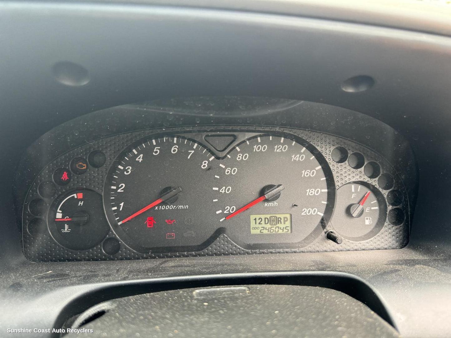 2001 Mazda Tribute Instrument Cluster
