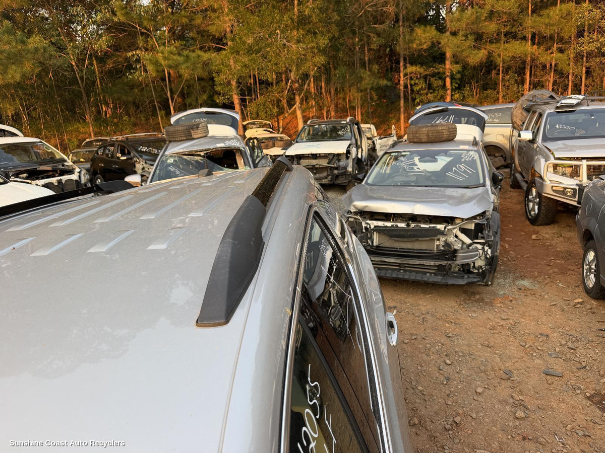 2018-2020 Holden Acadia Roof Rack Bars