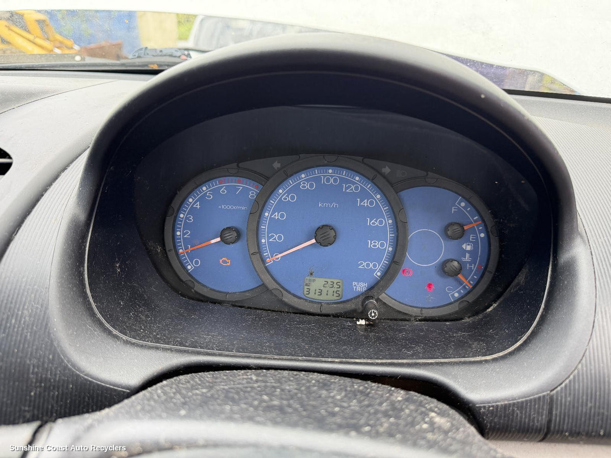 2007-2009 Mitsubishi Triton Instrument Cluster