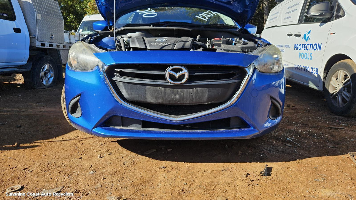 2014-2019 Mazda 2 Grille
