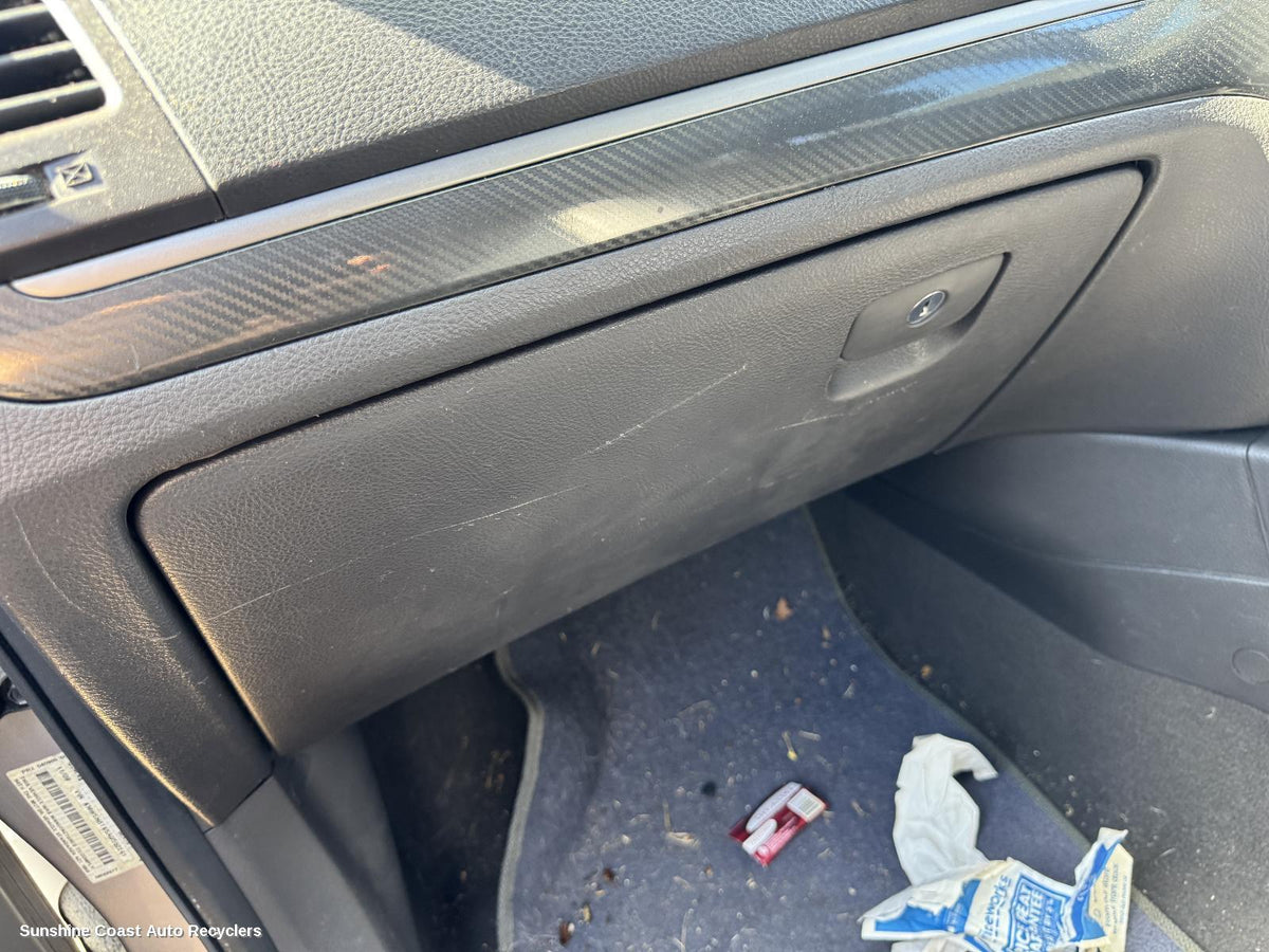 2005-2012 Hyundai Santa Fe Glove Box