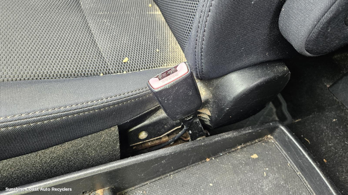 2008-2014 Subaru Liberty Seatbelt Stalk