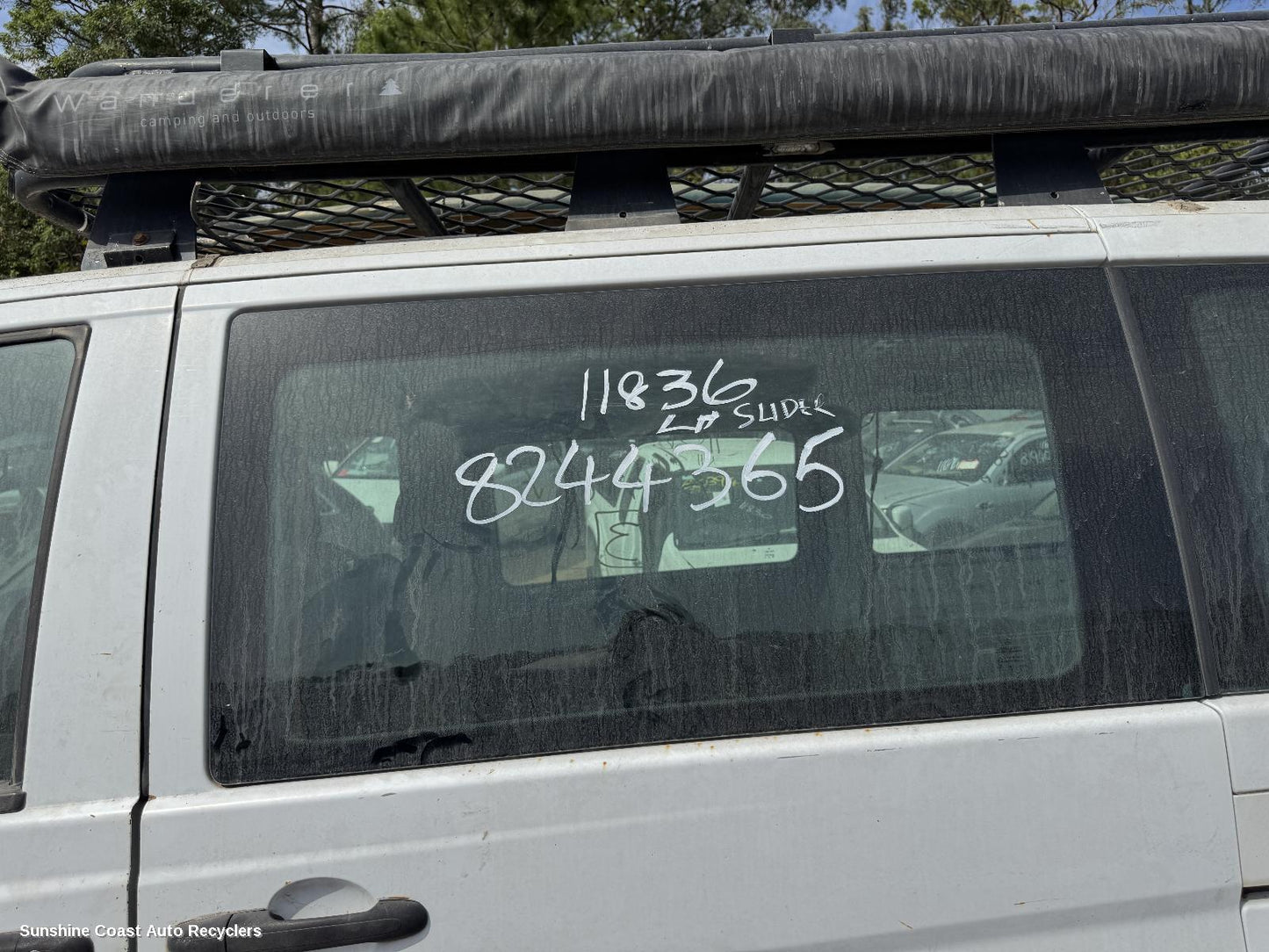 2005 Mercedes Vito Left Rear Door Window