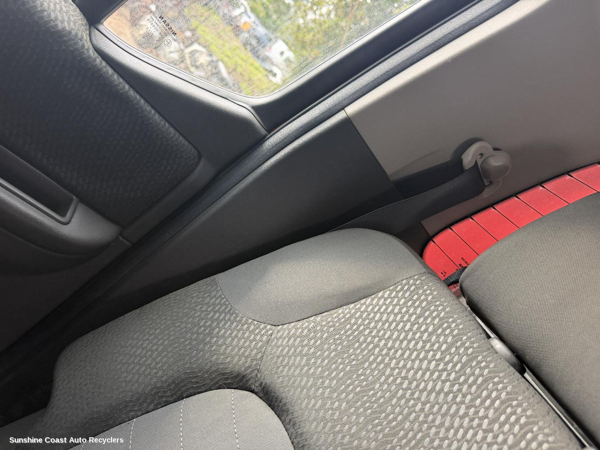 2008-2015 Nissan Navara Seatbelt Stalk