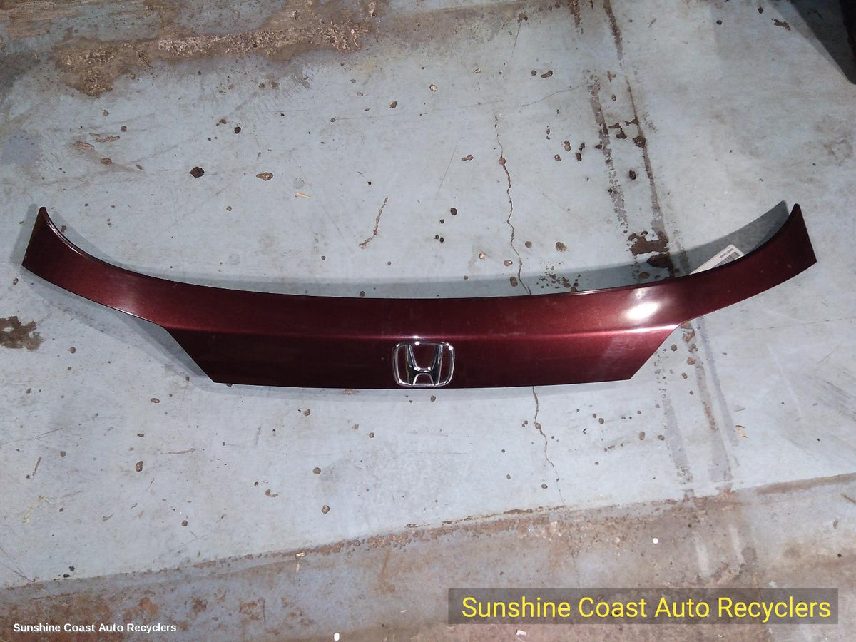 2014-2018 Honda Hrv Rear Garnish