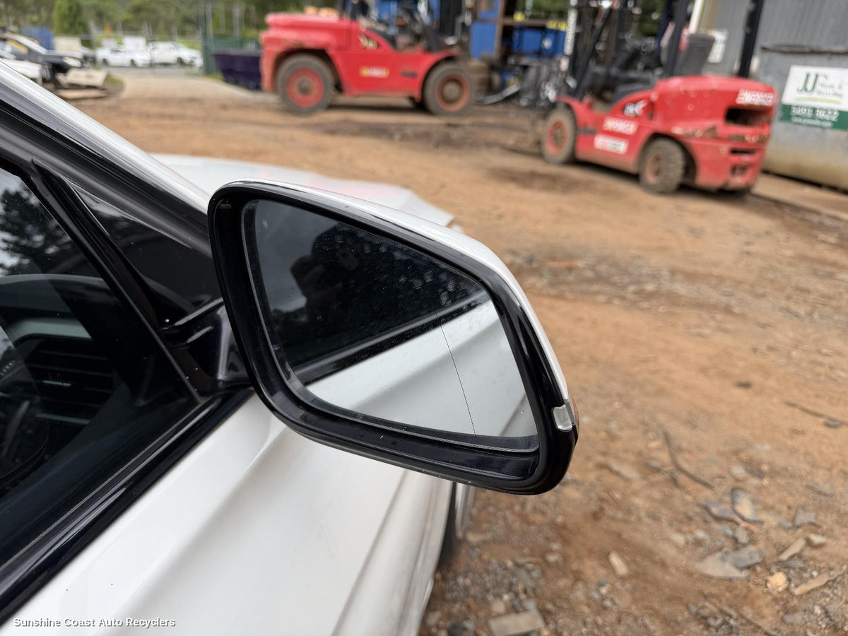2011-2012 Bmw 3 Series Right Door Mirror