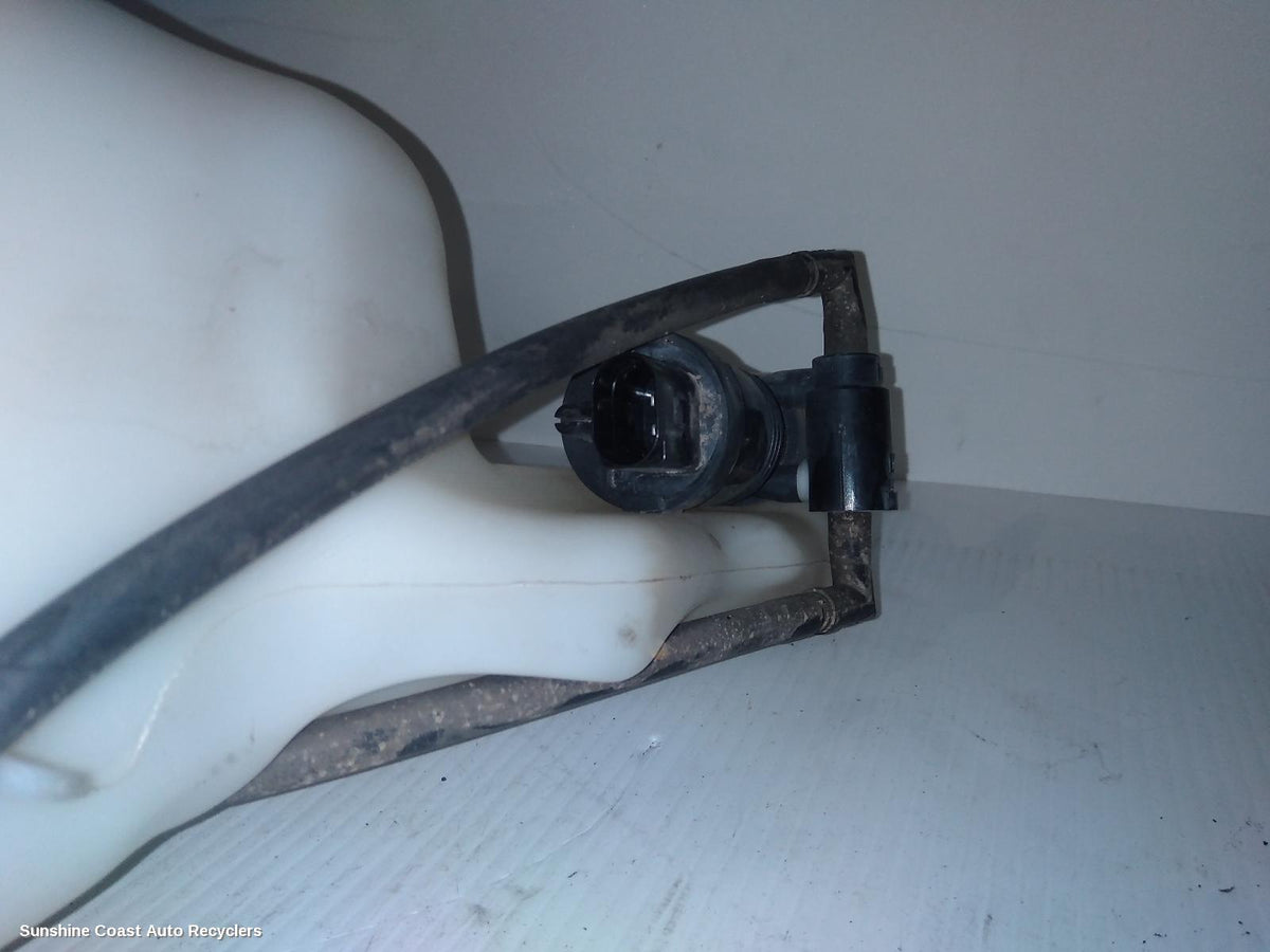 2011-2016 Jeep Compass Washer Bottle