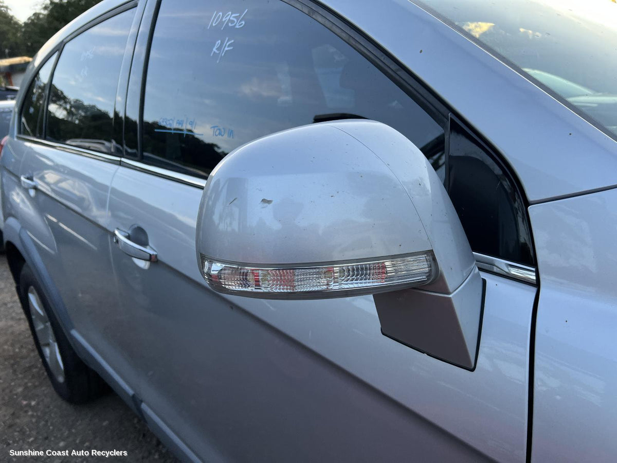 2015-2018 Holden Captiva Right Door Mirror