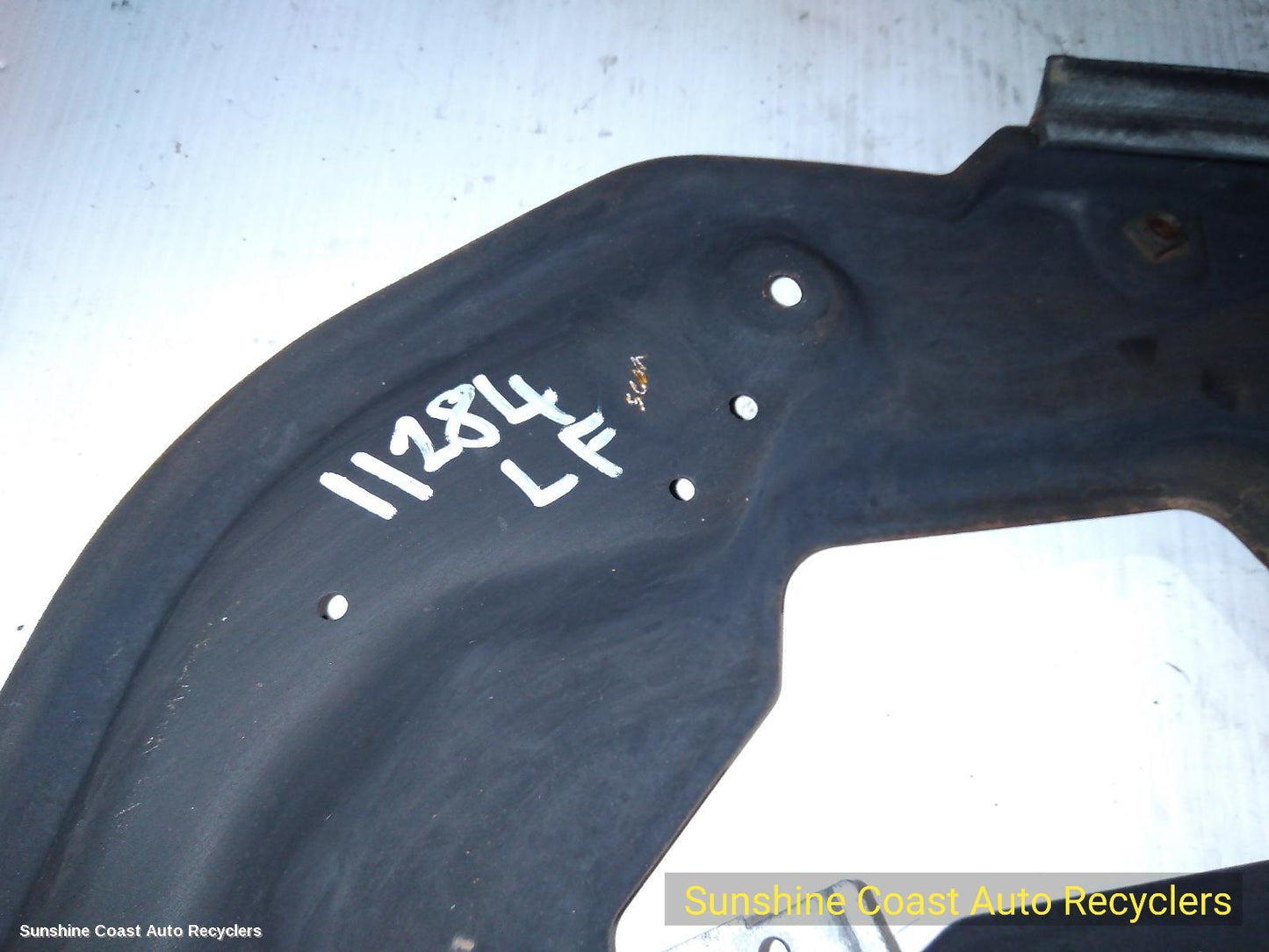 2004 Mercedes Sprinter Left Front Window Reg Motor