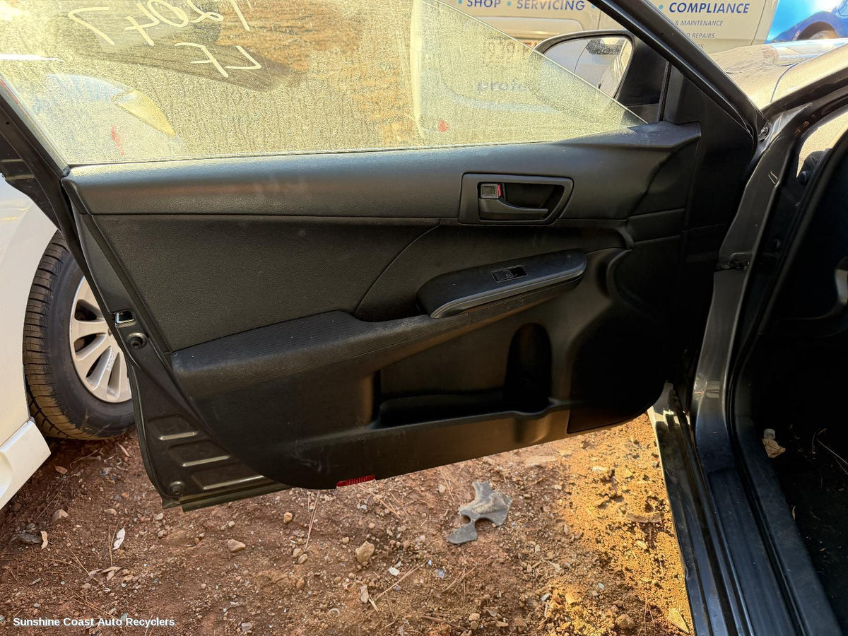 2011-2015 Toyota Camry Door Trim