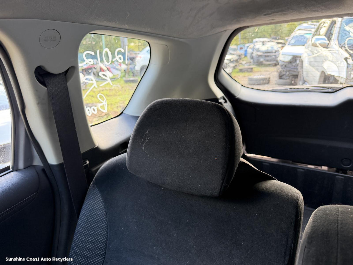 2009-2012 Mitsubishi Outlander Headrest
